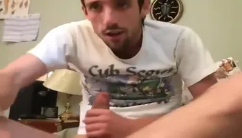 turkish gay - solo sucking cum