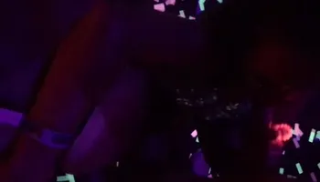 Public blowjob in the club!