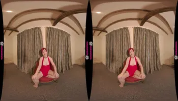 Red Light, Green Light featuring Olivia Kinks - WankitNowVR
