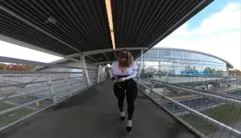 Flashing to the passengers
