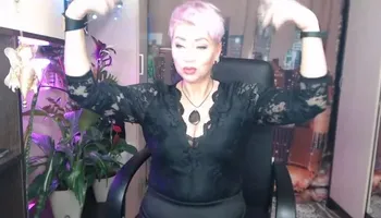 Aimee Hot MILF (webcam slut & singer): Philosophy with a naked cunt... ))