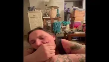 Best friend gets facial