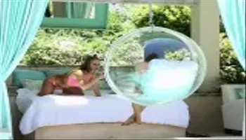 Nicole''s outdoor lesbian fuck