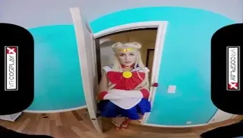 VRCosplayX.com Sailor Moon Came To Thank You For Saving Her
