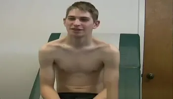 Jock Physical Brad Clarkson Discusses Shaved Legs and Dom Girlfriend