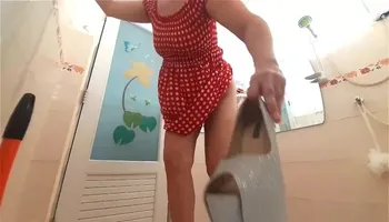 Cute lady puts on silver heels Masturbation Jerking off her pussy