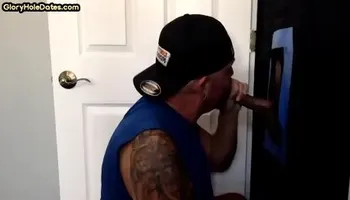 Gloryhole loving DILF cant get enough
