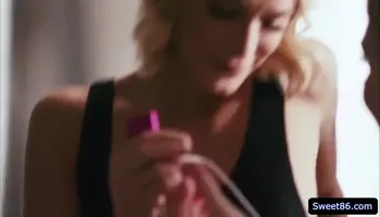 Emma Hix And Emma Starletto In Lesbians And Kissing And Lickin
