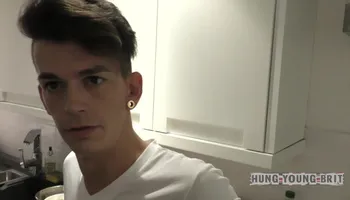 Hung Young Brit Young Chatty
