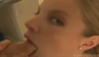 POV Sex mit blonder Hausfrau
