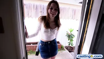 18 years old teen casting turns porno