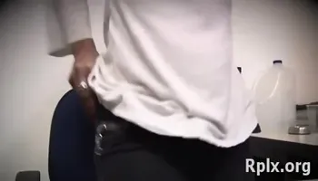 Great prick sucking skills of japanese brunette Laura