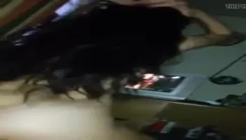 Ecuatoriana amiga del trabajo cogiendo en sexo casero