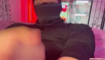 Milking my cock until i make a mess all over myself..