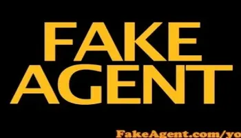 FakeAgent Sexy amateur with jet black hair sucks and fucks in Casting