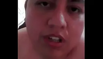 Mi macho que me ba&ntilde_o de su semen